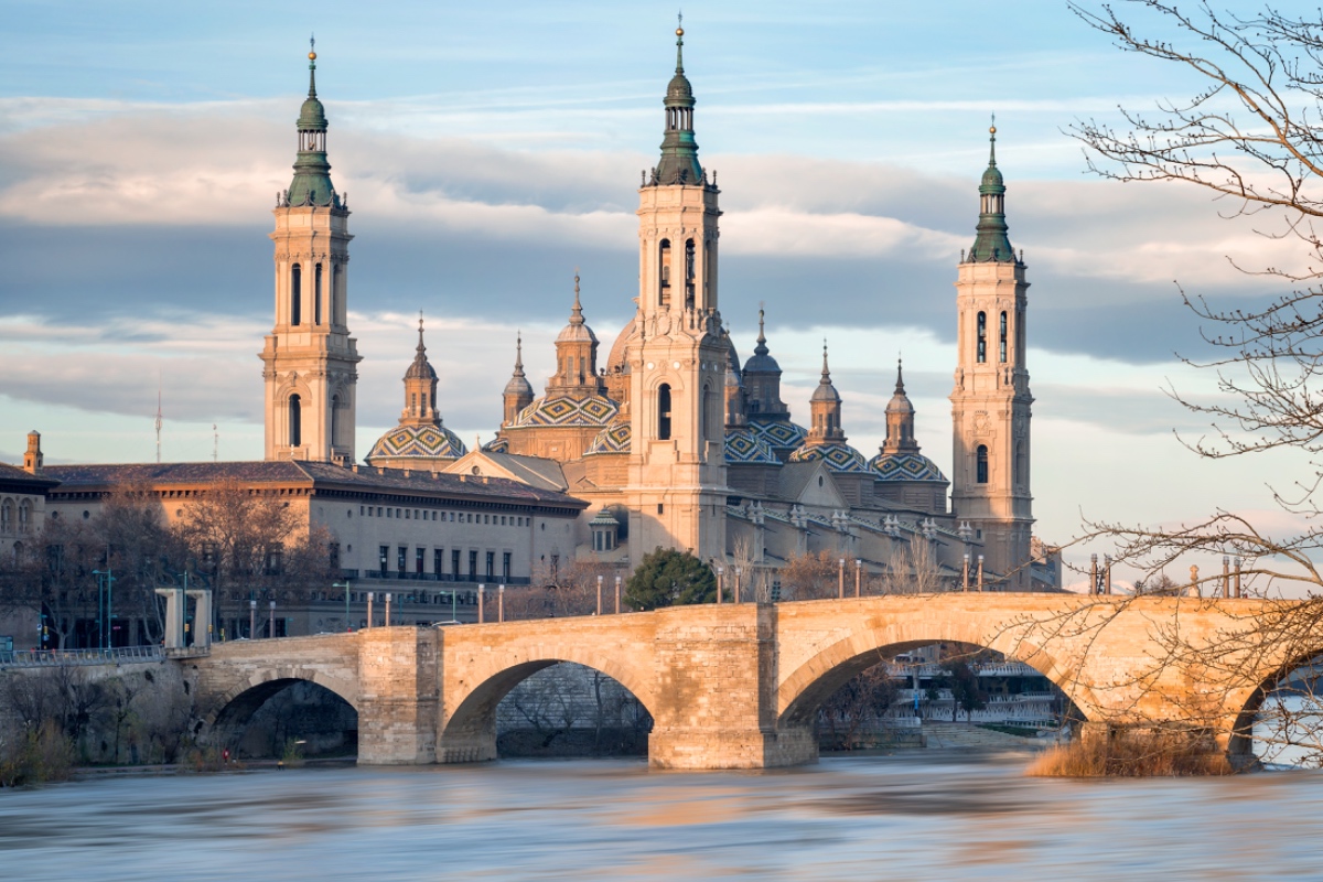 聖母皮拉爾大教堂elpilarzaragoza