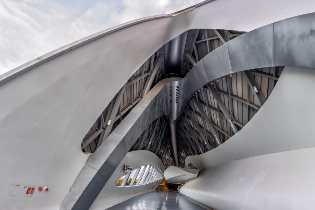 薩拉戈薩橋puentehadid