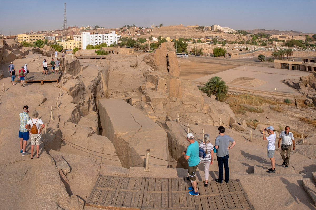 未完成的方尖碑