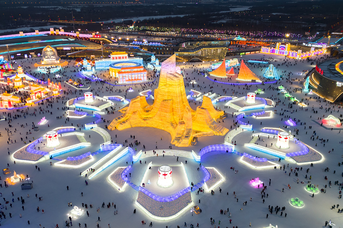 ★冰雪大世界冰雕展
