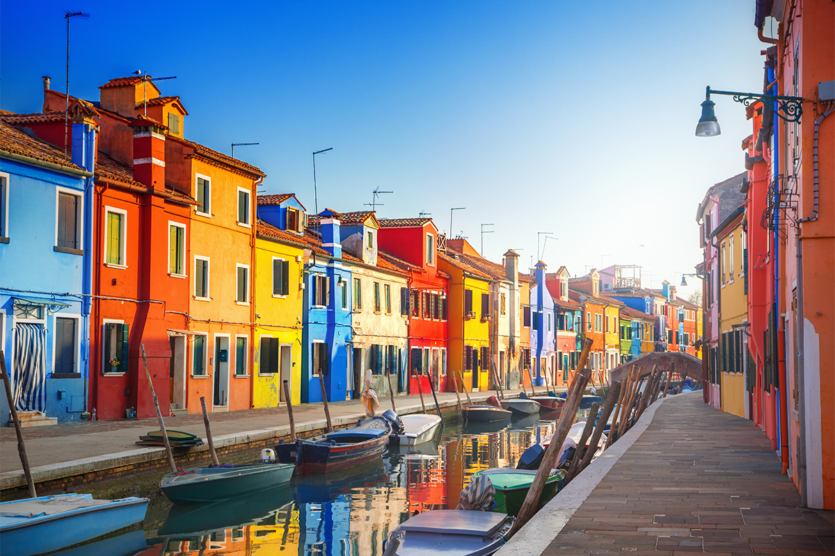 ★布拉諾島(彩色島)