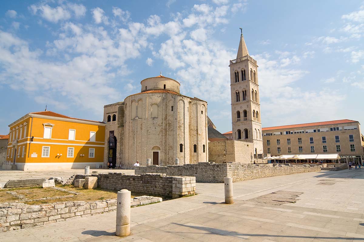 聖安納塔西亞大教堂